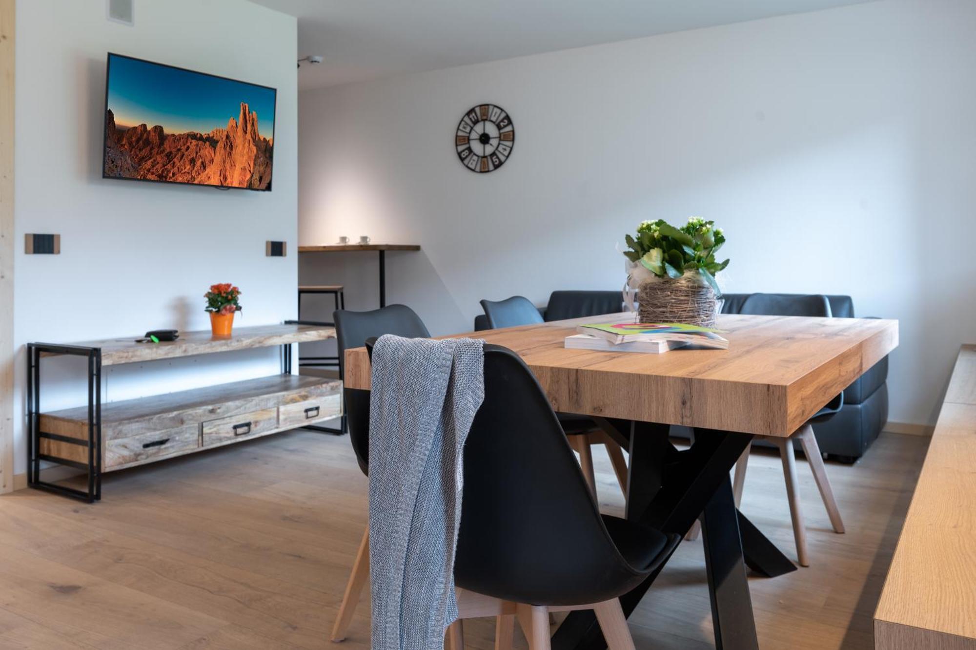 Casa Paolina - Alpine Stay Apartments 泰塞罗 外观 照片